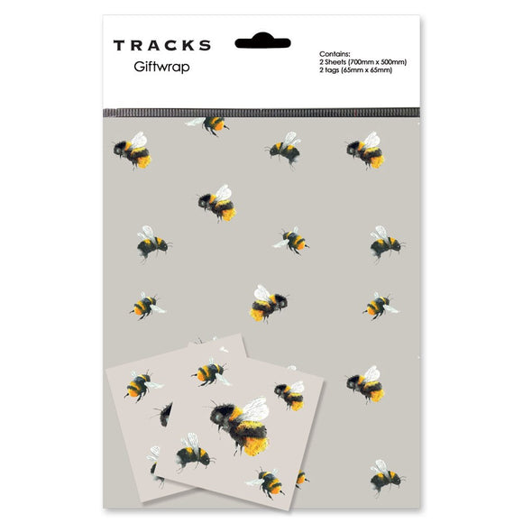 This premium birthday gift wrap pack contains two sheets of taupe-coloured wrapping paper and matching tags covered a pattern of bumble bees mid-flight. The convenience of the pre-folded and pre-wrapped sheets make gift-giving hassle-free.