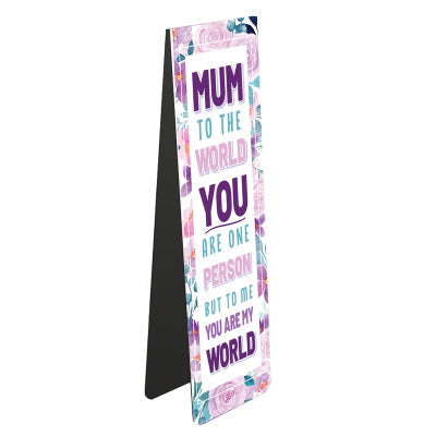 This magnetic bookmark for a book-loving mum is decorated with text that reads 