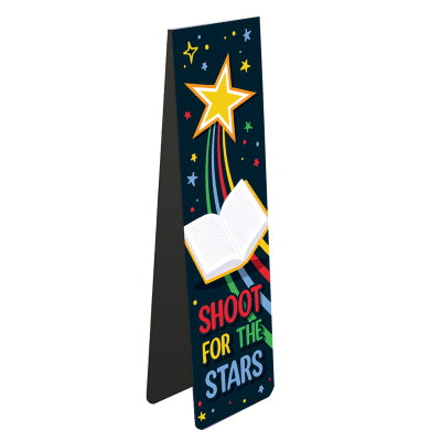 A perfect gift for young readers, this magnetic book mark is decorated with an open book surrounded by colourful stars. Text on the bookmark reads 