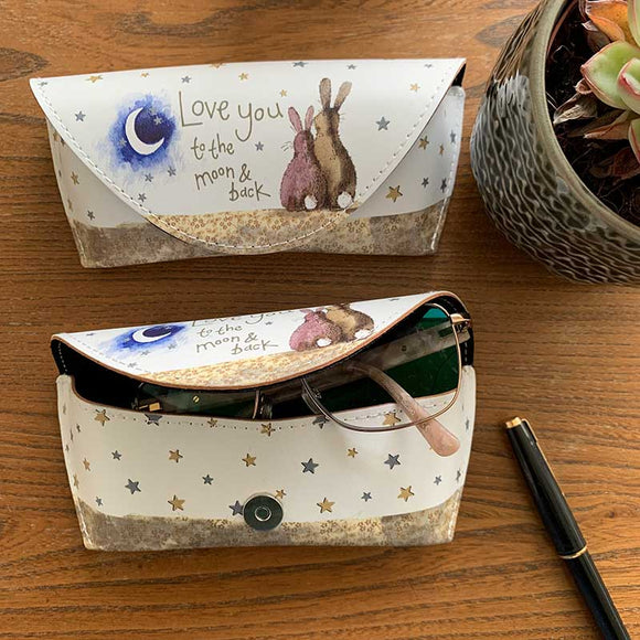 Alex Clark Spectacle case - Love you to the moon & back