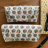 Alex Clark Spectacle case - bees