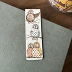Alex Clark Hooters - Magnetic Bookmark