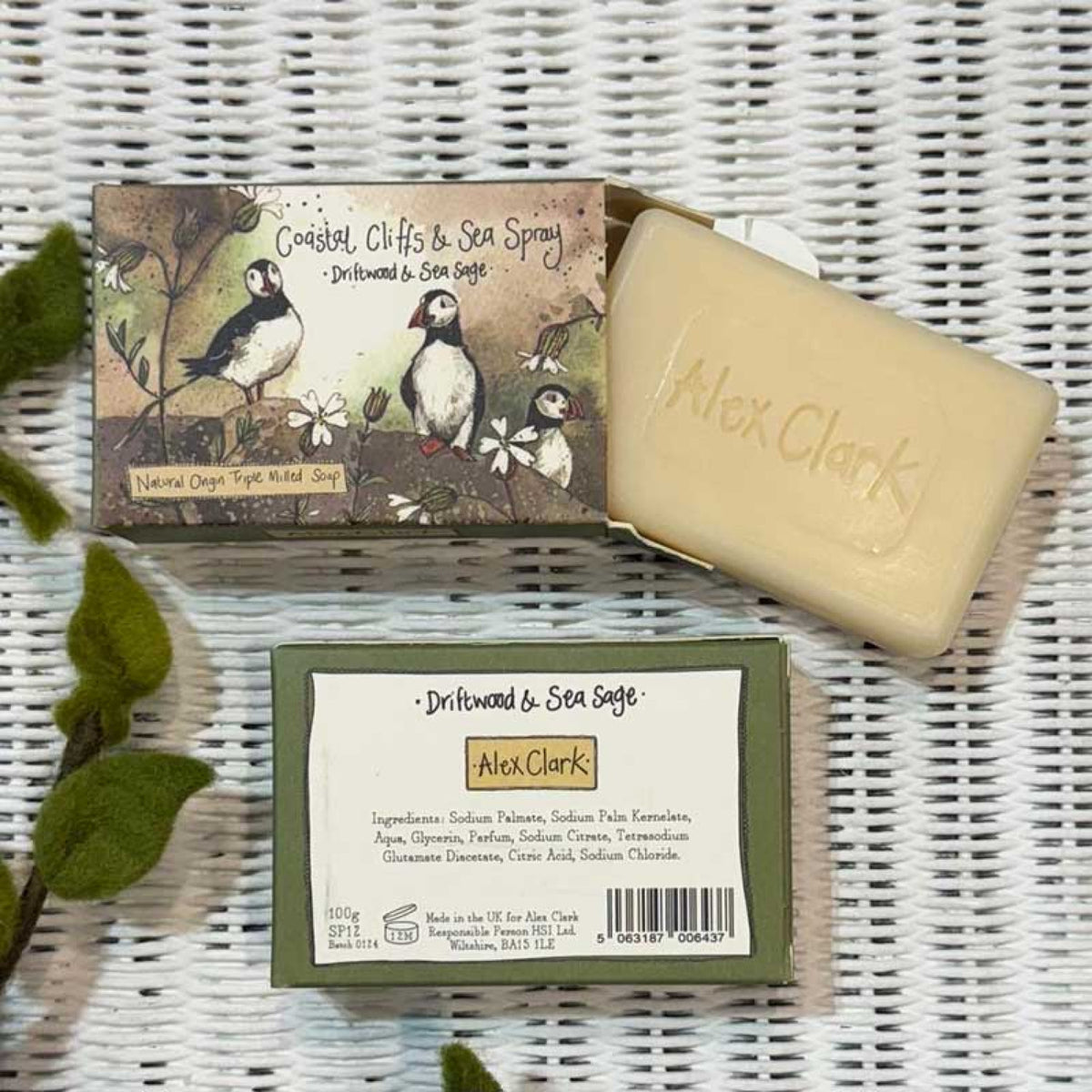 Alex Clark Make-up Bag and Soap Gift Set - Wren