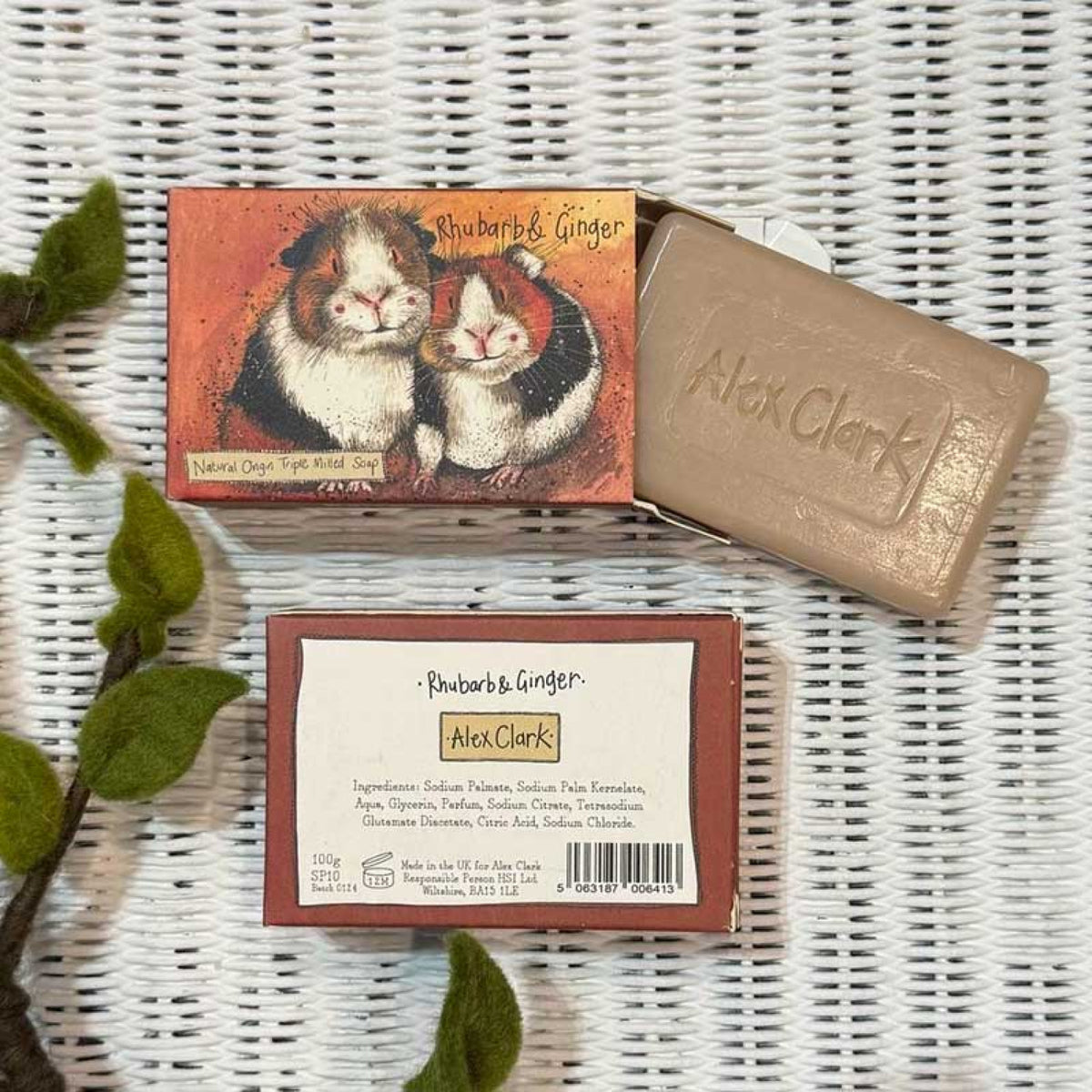 Alex Clark Make-up Bag and Soap Gift Set - Wren