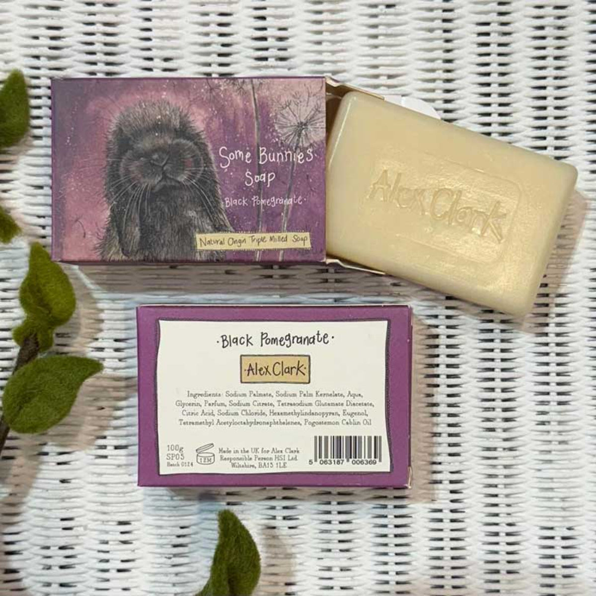 Alex Clark Make-up Bag and Soap Gift Set - Bumble Bee