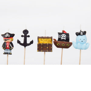 Perfect for decorating a birthday cake for adults and children alike, this pack of pirate themed birthday candles contains 5 cake candles, each measuring approx. 3.5cm.